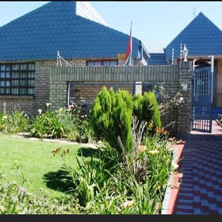 Obaa Sima Guest House Mthatha Buitenkant foto