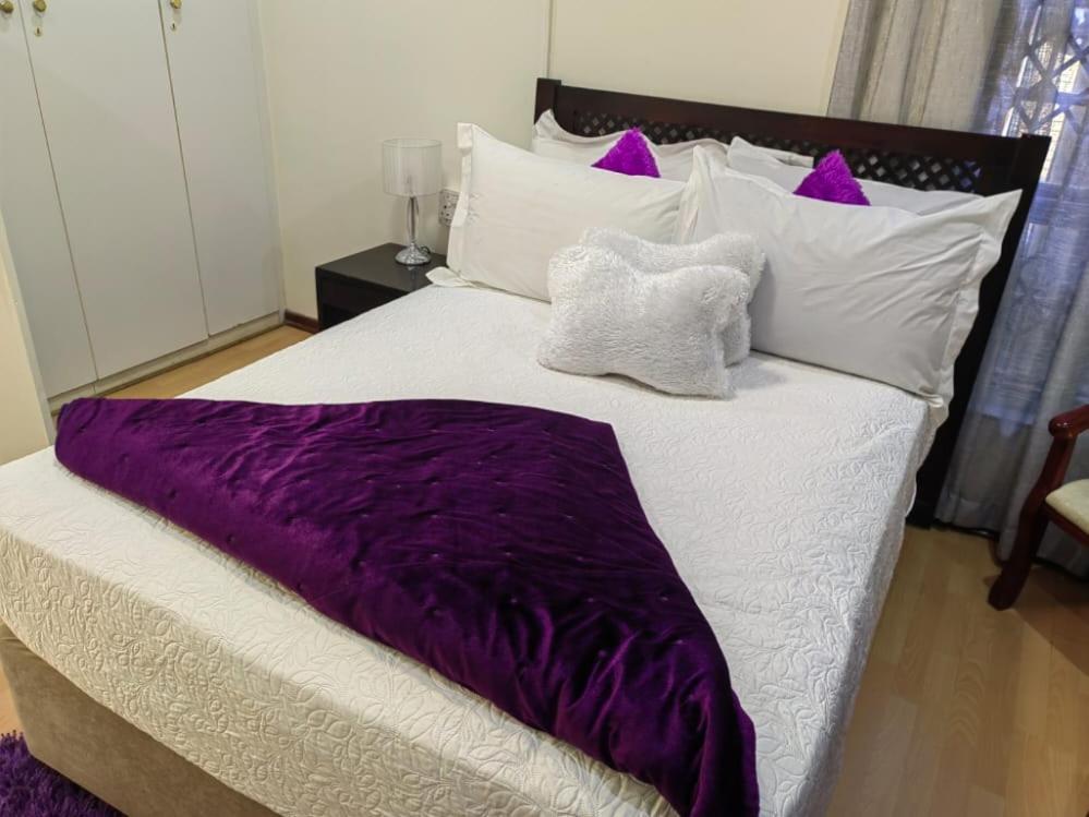 Obaa Sima Guest House Mthatha Buitenkant foto