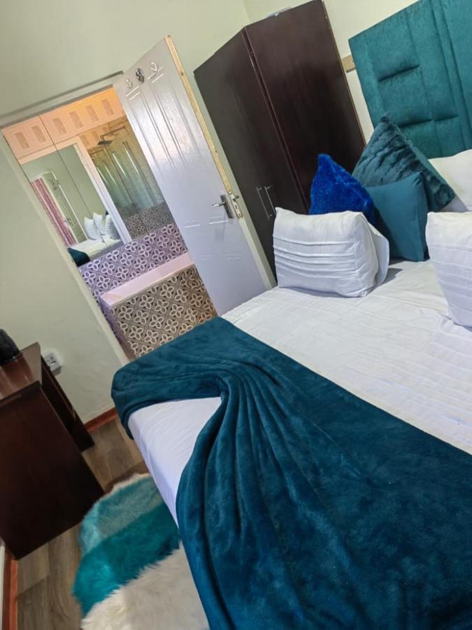 Obaa Sima Guest House Mthatha Buitenkant foto