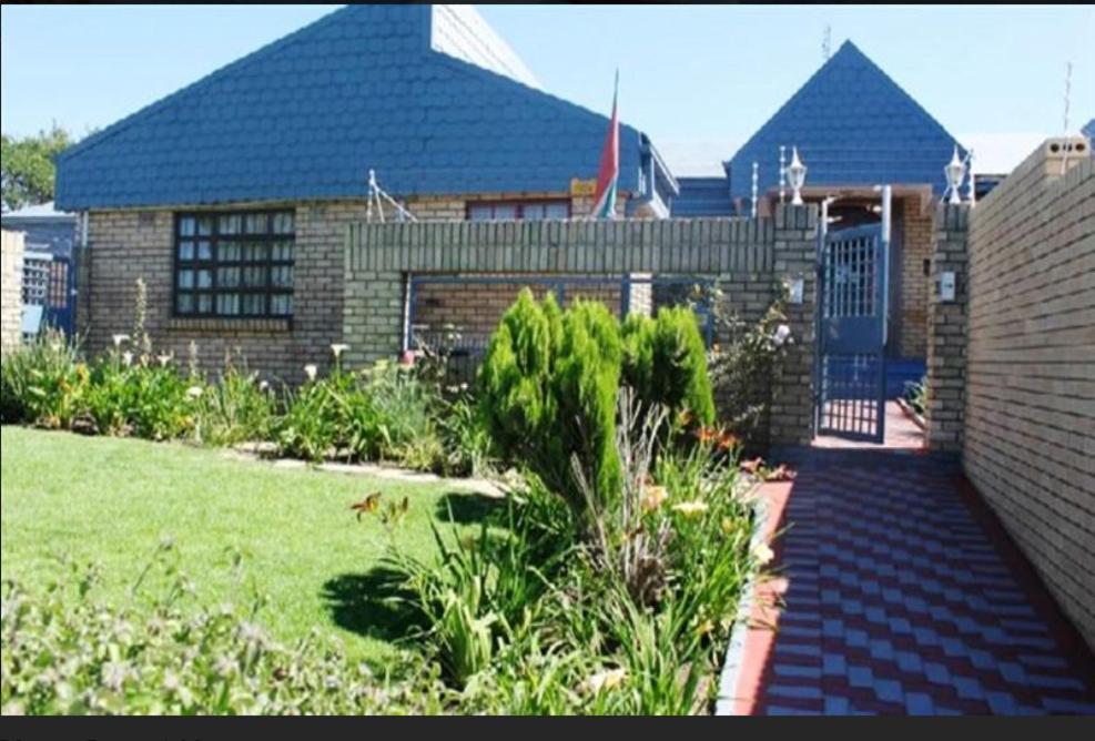 Obaa Sima Guest House Mthatha Buitenkant foto